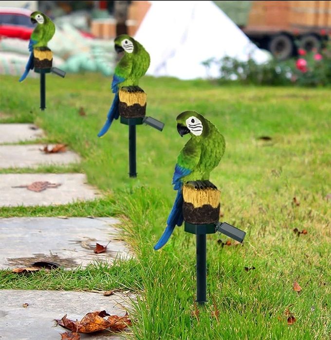 Садова скульптура Папуга на сонячній батареї світильник газонний