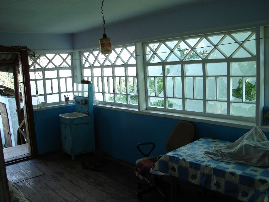 Продам дом с земельным участком и садом