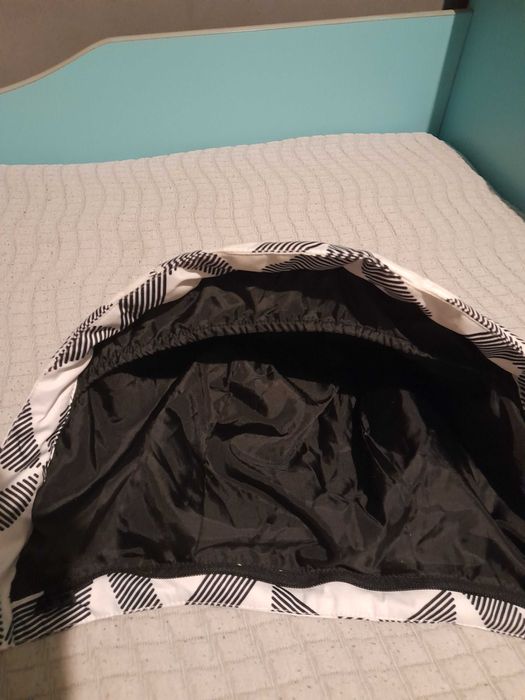 Капюшон фирмы She is Amazing