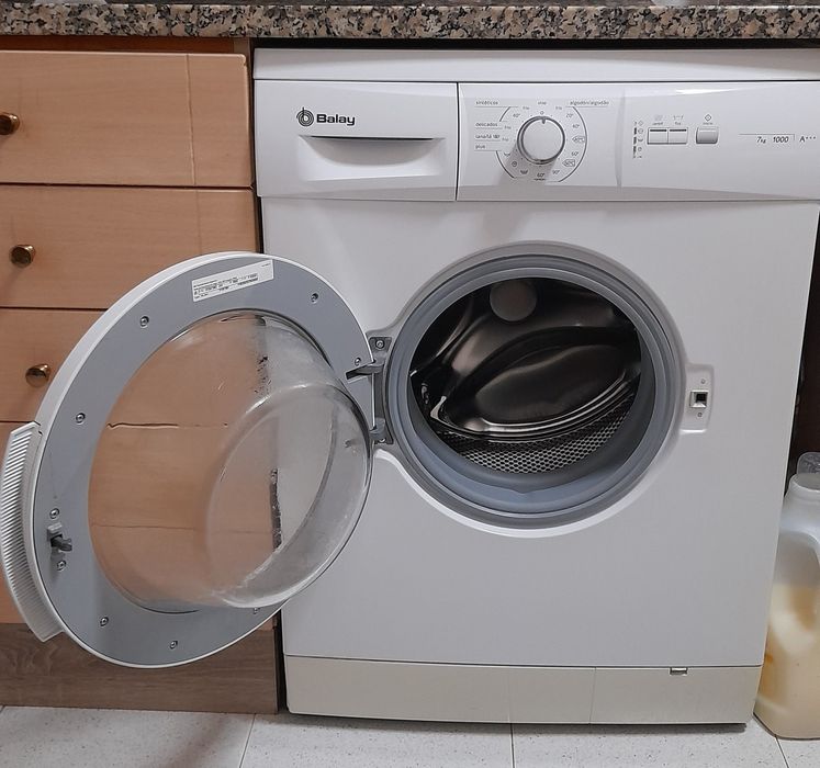 Máquina de lavar roupa balay