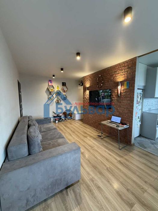 2к.квартира, Зигіна, цегла, з ремонтом