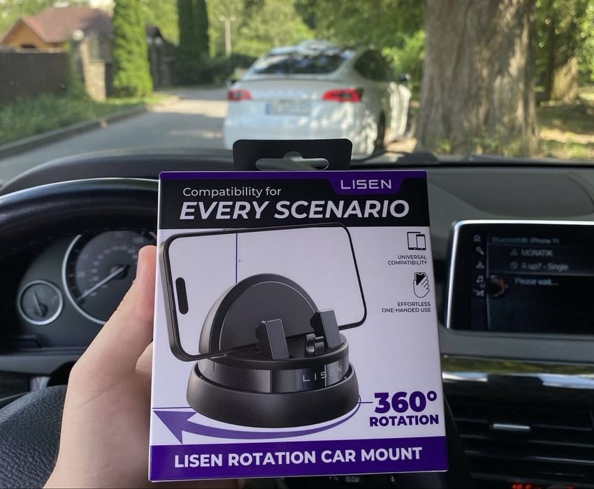 Тримач для телефону в авто