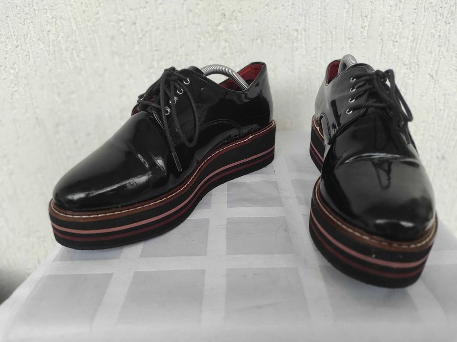 Брендовие кожанние туфли marks&spencer collection р.38