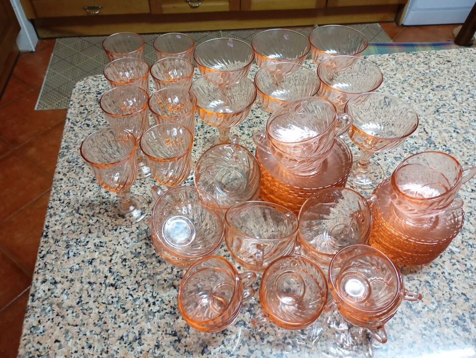 Peças de louça pirex