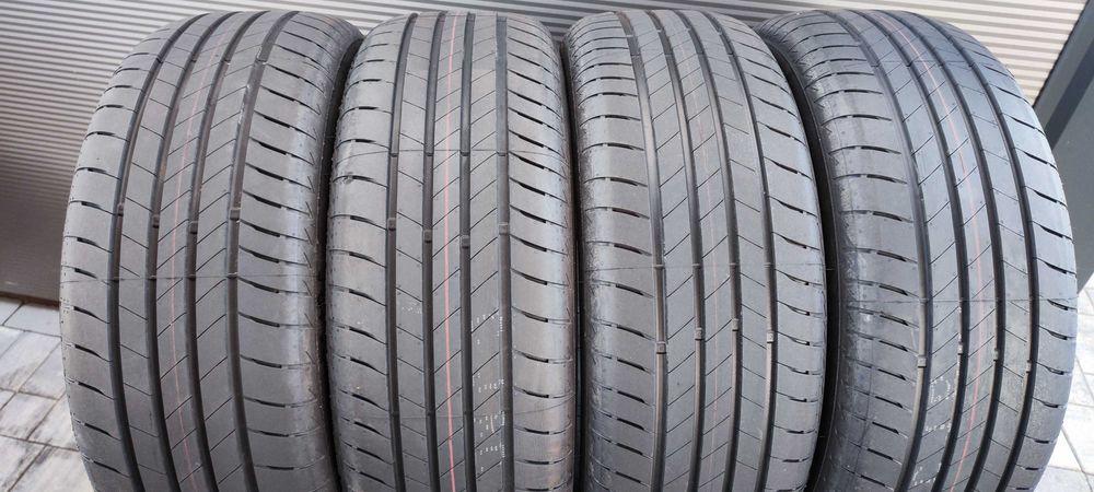 Opony letnie 235/55 R18 100V Bridgestone Turanza T005 2026r