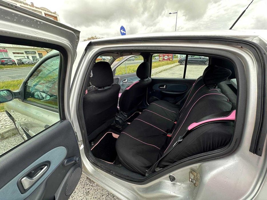 Renault Clio 2005