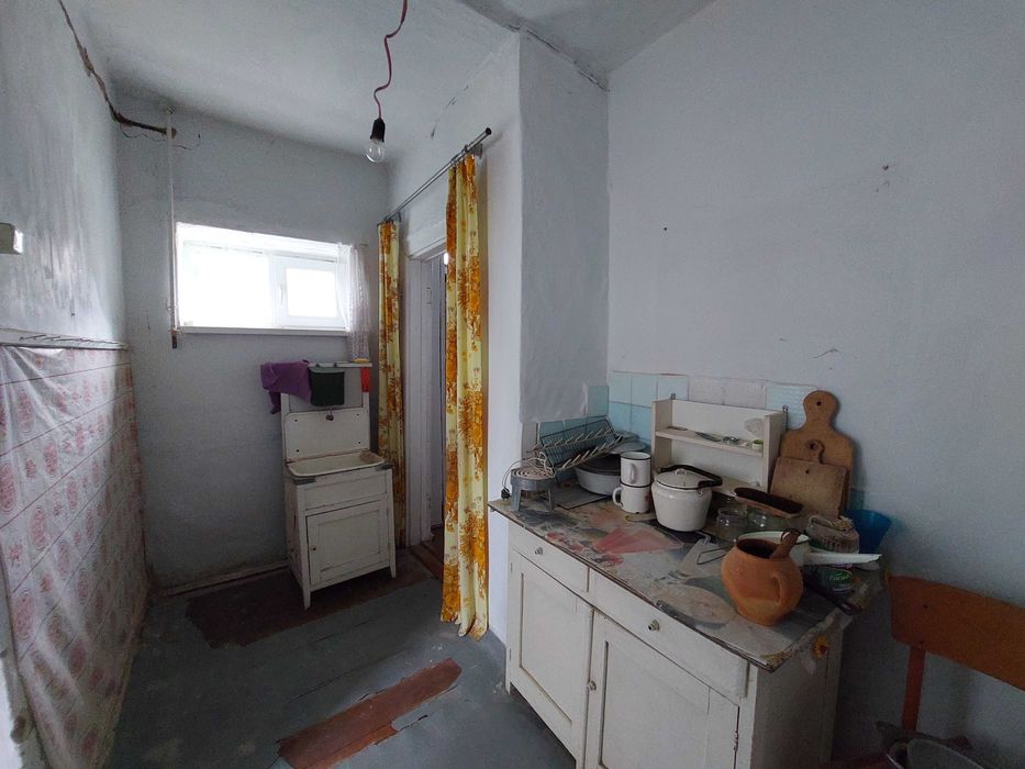 Продам частину будинку в м.Літин 15.000 доларів