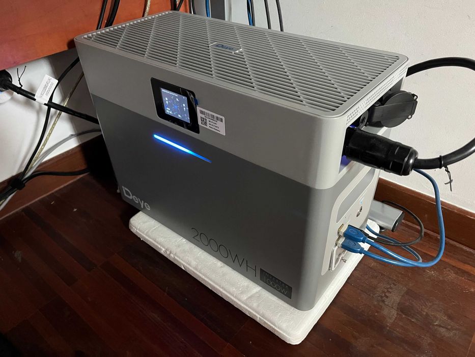 Deye AE-FS2.0-2H2 Magazyn energii 2000Wh + falownik 1000W UPS LiFePO4