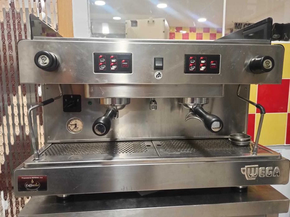Máquina de Café profissional da WEGA
