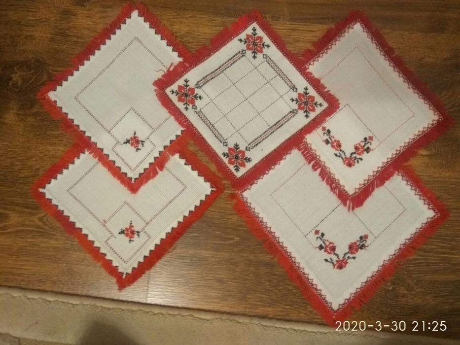 Салфетки хрестиком