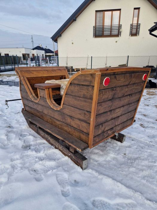 Sanie konne w wersji pudełko