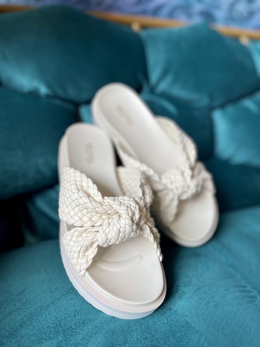 Слайди шльопанці Michael Kors 36-36,5