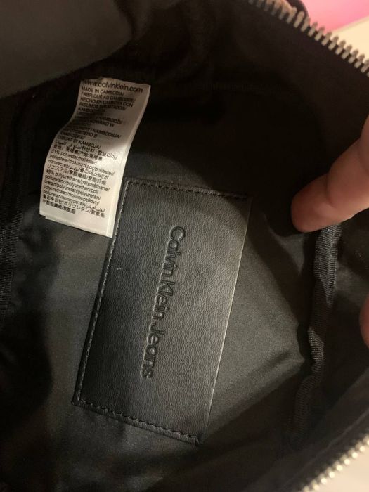 Продам сумочку Calvin Klein Jeans дуже крута
