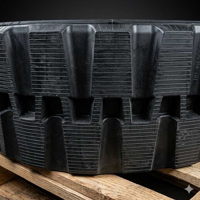 Gąsienica gumowa 450X81NX78 bezszwowa TotalSource Belgia Premium