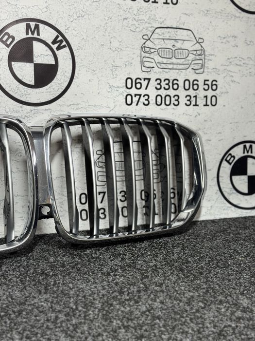 Верхня решітка радіатора / ноздрі BMW X5 G05 хром 51137454889