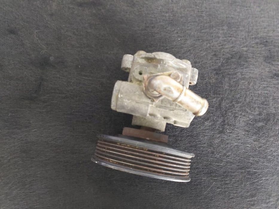 Bomba Direcção Assistida Hidraulica Vw Polo 1.0Mpi 2001