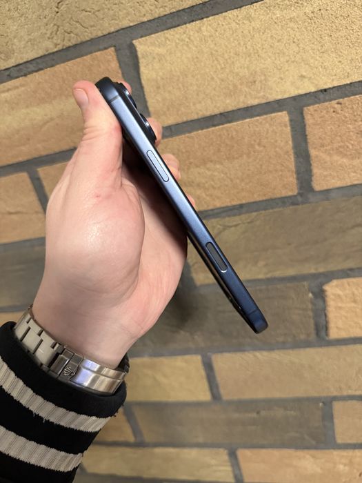 iPhone 17 Pro Max 256Gb. ( Deep Blue )