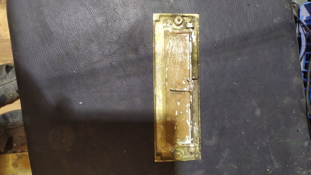 Табличка на двері для листів