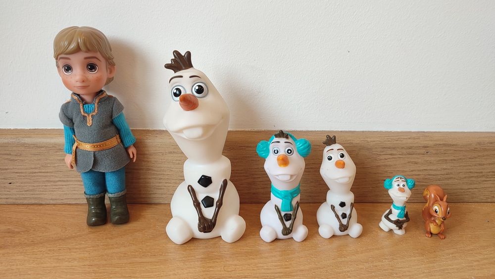 VÁRIOS brinquedos FROZEN