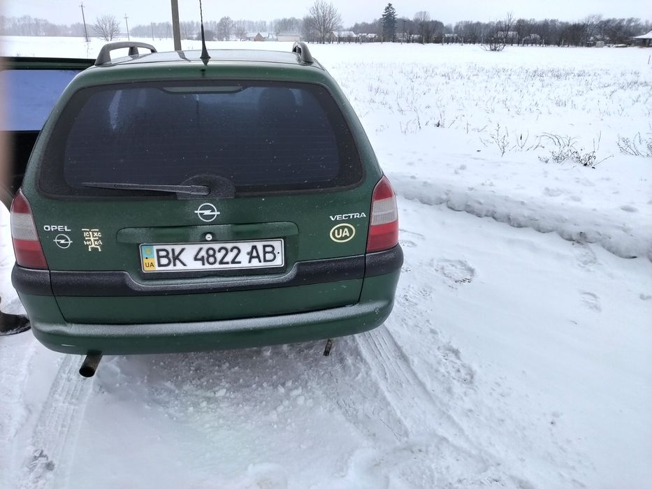 Продам Опель вектра на ходу