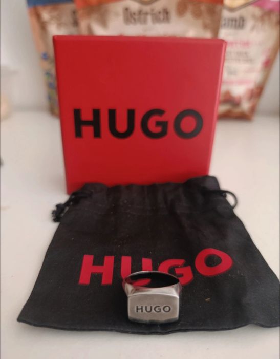 Anel Hugo boss como novo