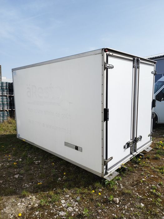 Chłodnia izoterma kontener stacjonarka 230v