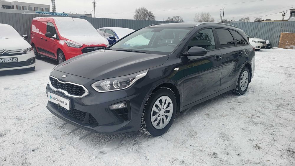 Авто Kia Ceed 1.6