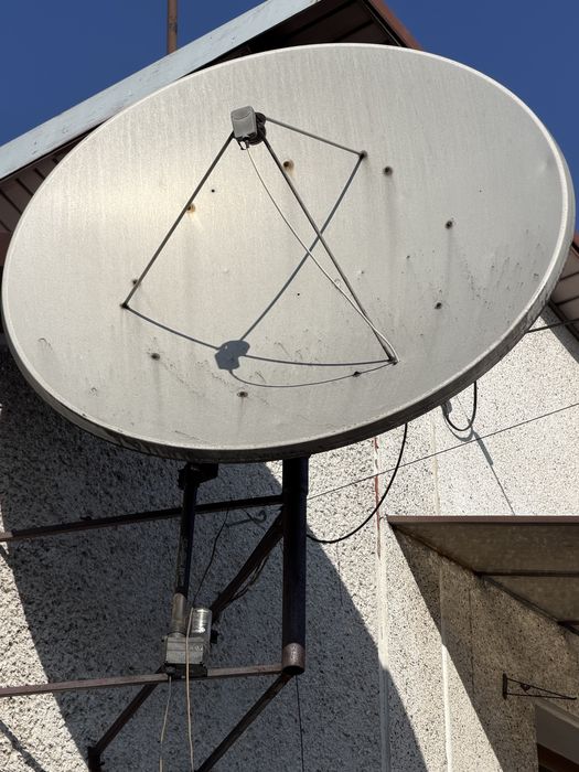 Antena satelitarna XXL