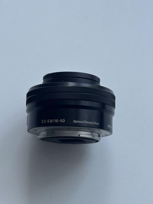 Sony 16-50 f/3.5-5.6