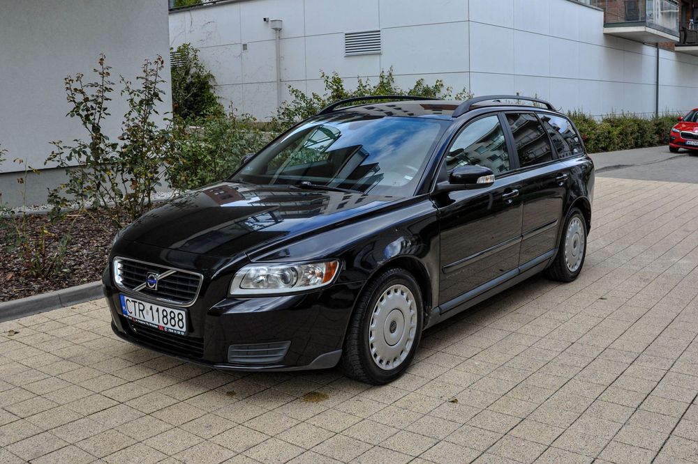 Volvo V50