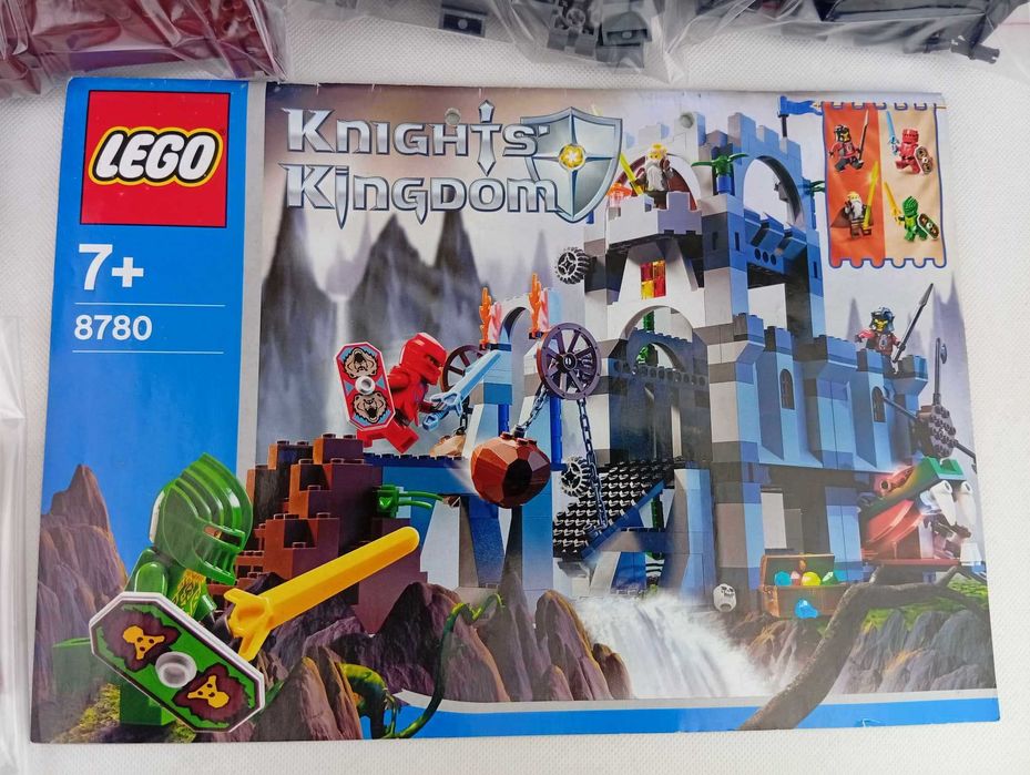 LEGO Castle Knights Kingdom 8780 Citadel of Orlan