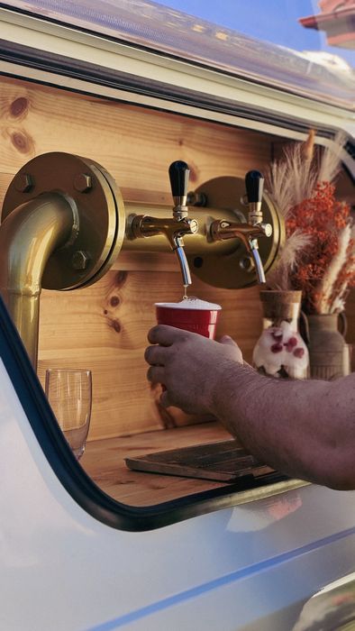 Mobilny bar -  atrakcja na wesele poprawiny urodziny
