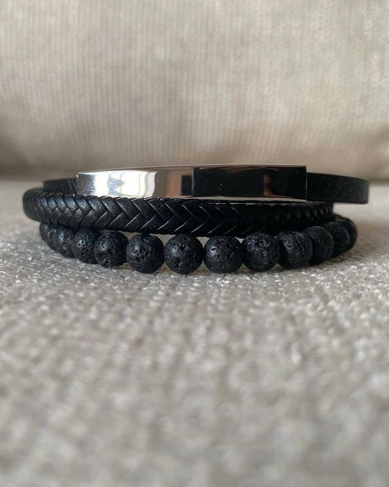 Pulseira em aço inoxidável, couro e pedras