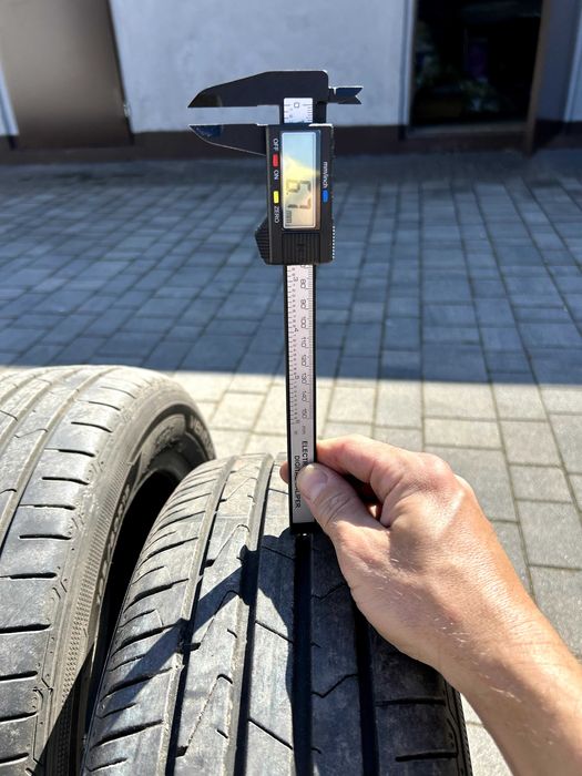 Opony lato 4 szt. 185/60/15, 2xHankook dot 2122, 2xKuhmo dot 5020