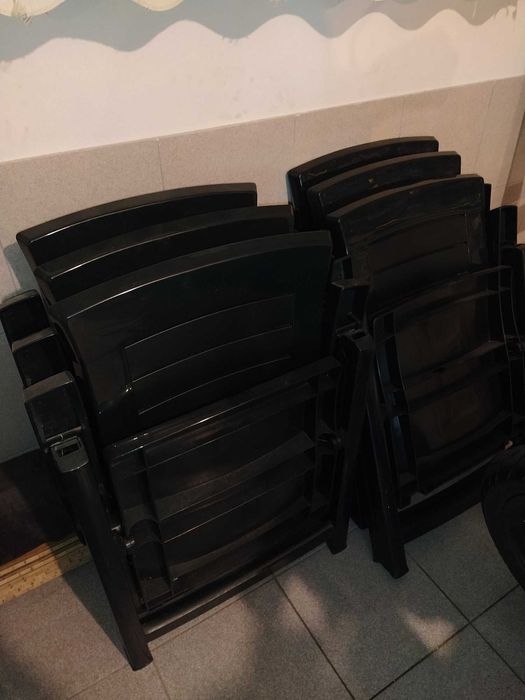 6 cadeiras de jardim desdobráveis e reclináveis e oferta mesa