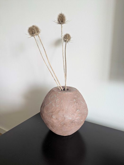 Vaso Boho Orgânico – Peça Artesanal em Cimento com Textura Natural