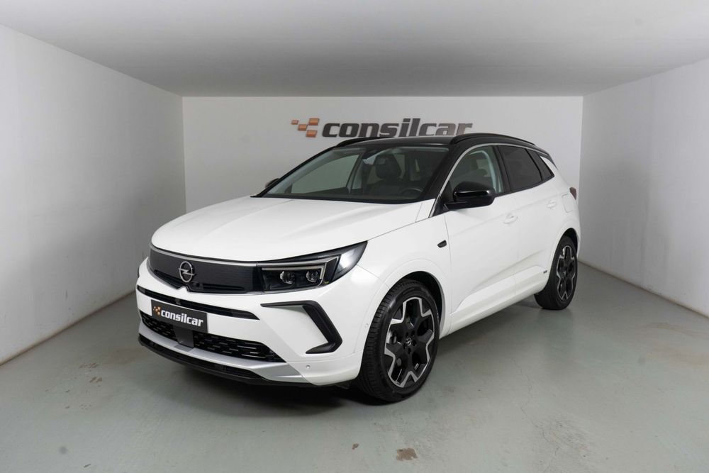 Opel Grandland 1.6 T PHEV Ultimate