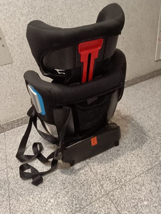 Cadeirinha bebé automóvel