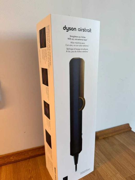 Idealny prezent świąteczny Dyson AirStrait HT01 Zupełnie nowy