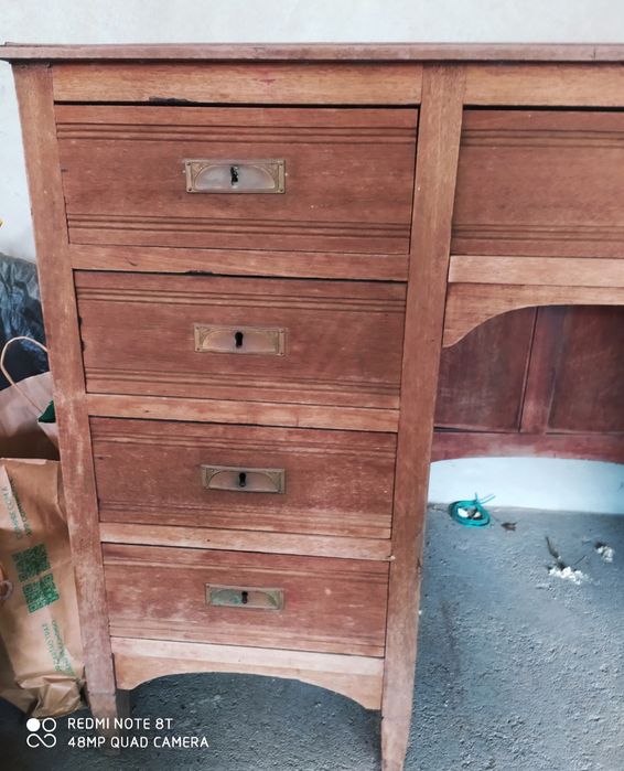 Secretária de Escritório Antiga