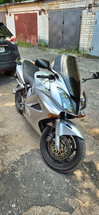продам Honda vfr 800