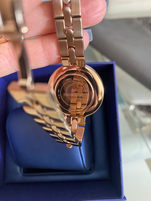 Relógio Swarovski cor champagne