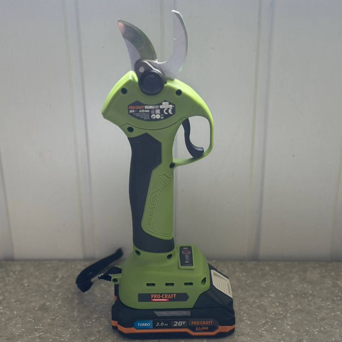 Акумуляторний секатор Procraft ES28Li ( акб і зп )