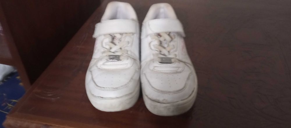 Sapatilhas fila de menina