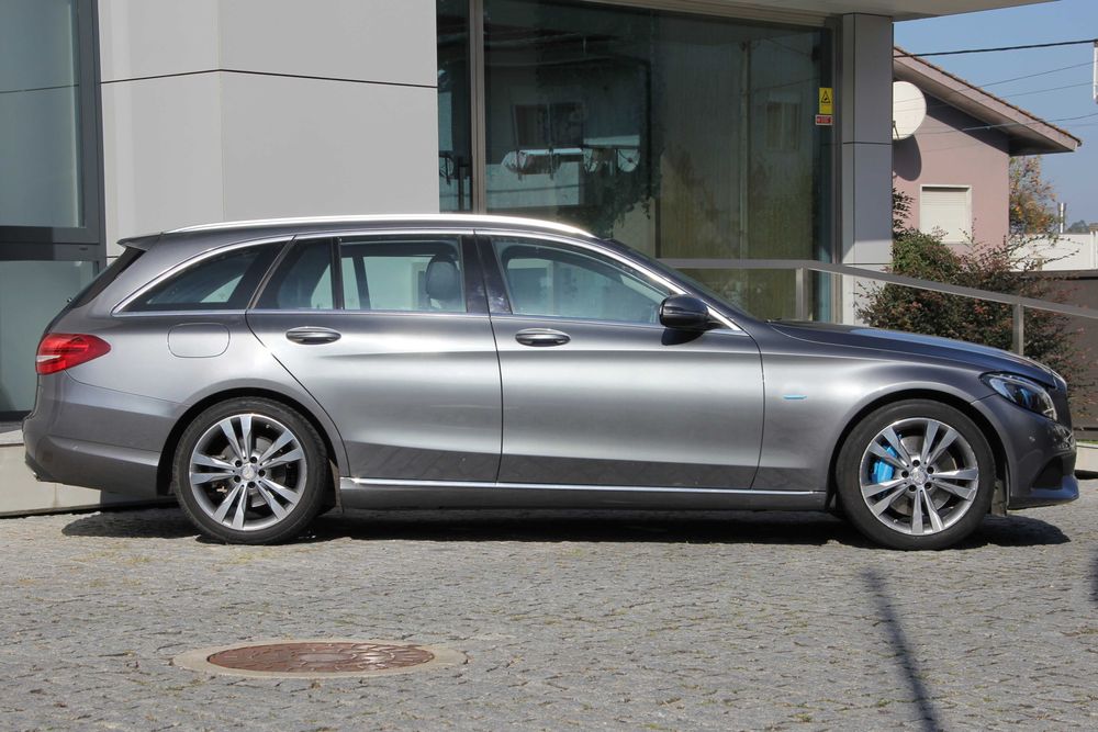 Mercedes-Benz C 350 e T 7G-TRONIC Avantgarde - Desde 173€/mês