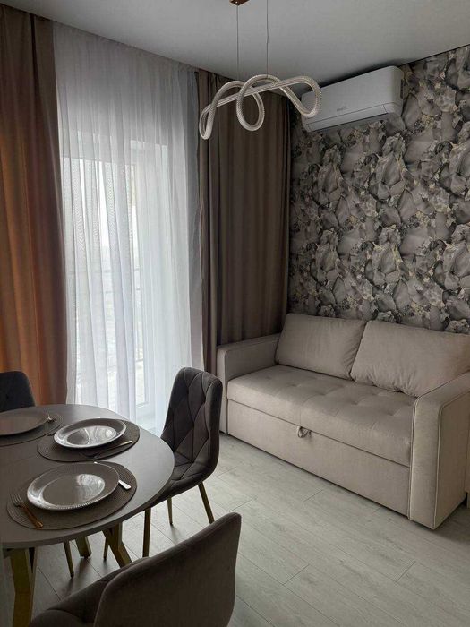 Стильная квартира в 65 Жемчужине на Краснова! Кадорр Сити. 1N28