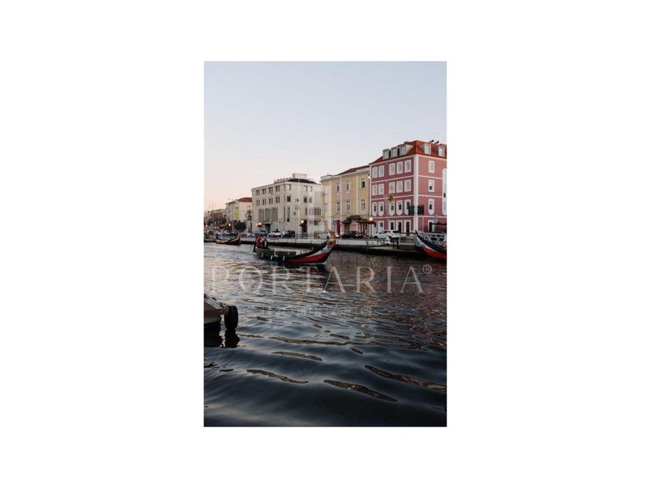 Apartamento T1 em frente ao Forum de Aveiro