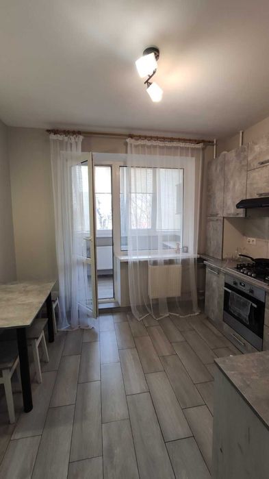 Вільна сьогодні Нова квартира  з євроремонтом