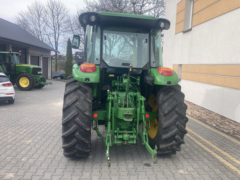 John Deere 5720. Power. Quad