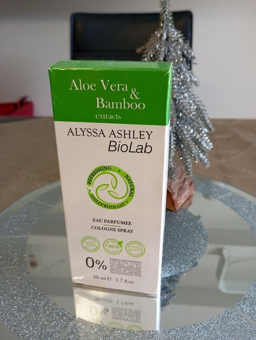 Perfum alyssa ashley bio lab